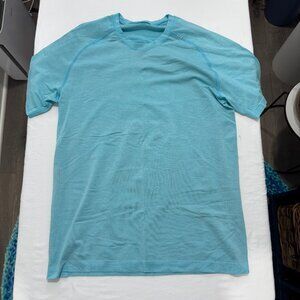 Men's Metal Vent Tech Short Sleeve Shirt 2.0 Size Small